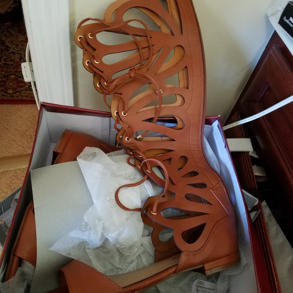 Gladiator sandal